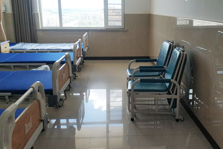 共享陪護(hù)椅亮相大慶市第一人民醫(yī)院