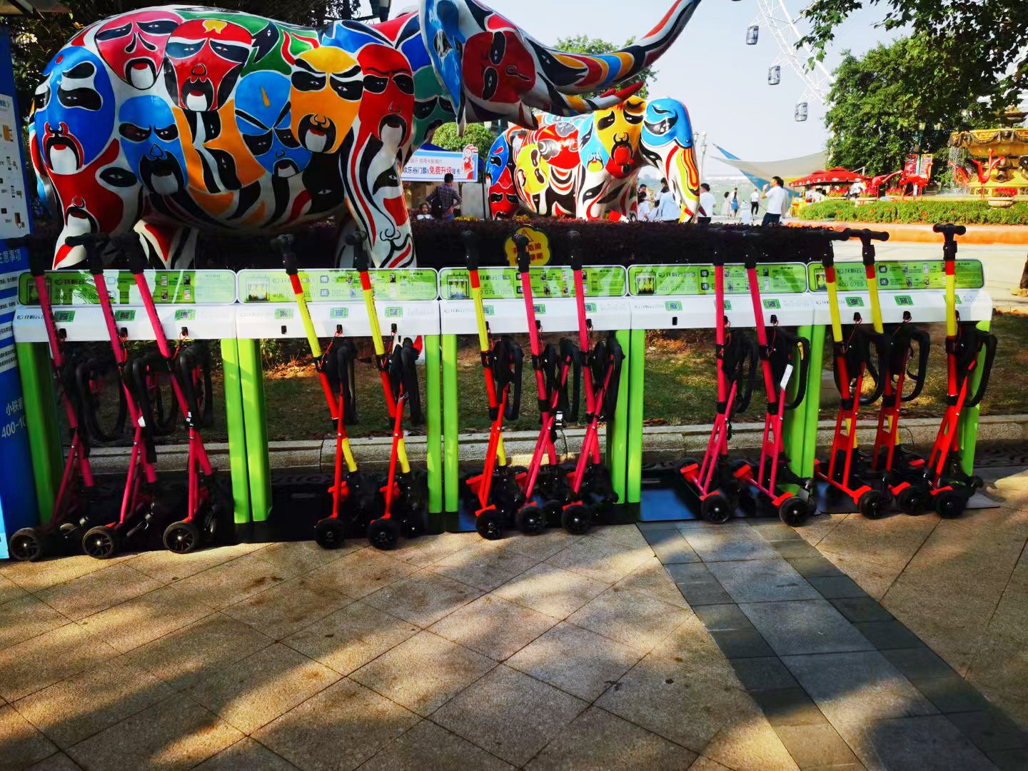 動(dòng)物園、景區(qū)如何借助共享童車提升游客滿意度？