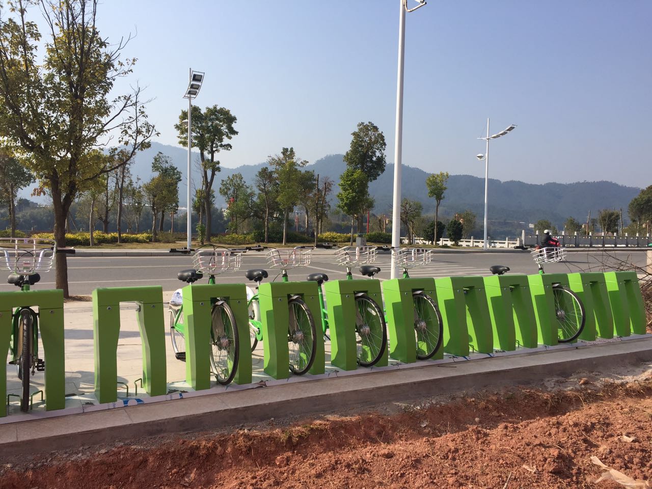 公共自行車系統(tǒng)"