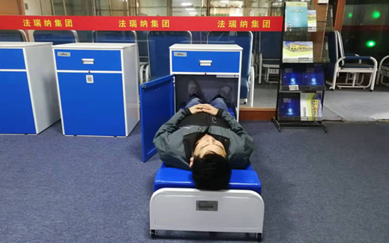 陪護(hù)床從將就到講究，法瑞納共享陪護(hù)床見證時(shí)代變遷