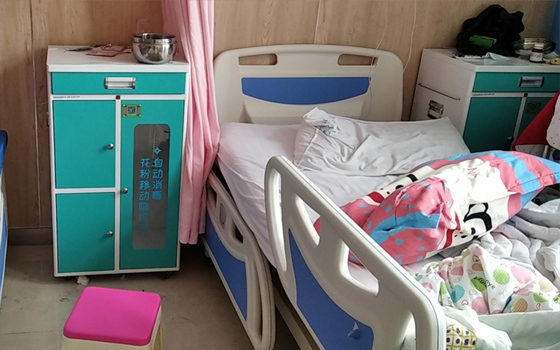 移動(dòng)共享陪護(hù)床