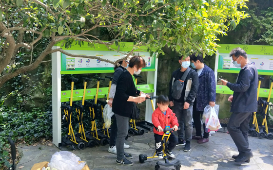 共享童車安全、舒適親子游遛娃首選！